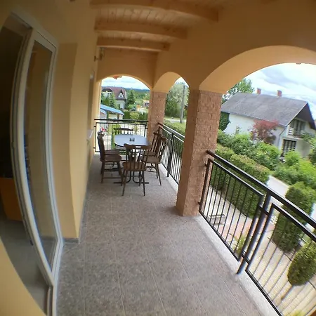 Апартаменты Granada Medences Apartmanhaz