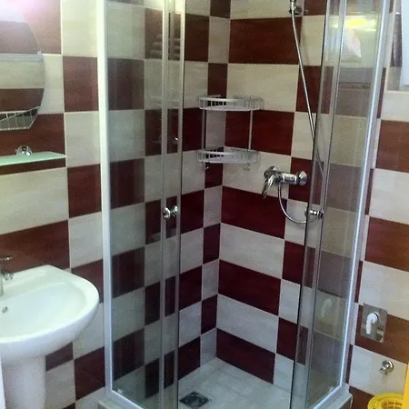 Apartman Granada Medencés Apartmanház Szántód